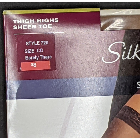 Hanes Silk Reflections Lace Top Sheer Toe Thigh-Hi Barely Black Stockings Sz CD - Picture 2 of 4